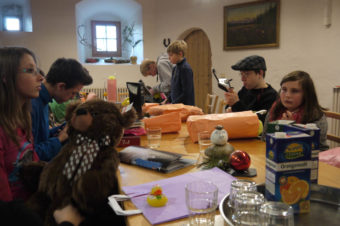 25. Projekt Weihnachtsfeier in der Wohngruppe Marisfeld (Deutschland 2014)